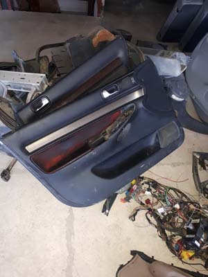 audi a4 2000 model sağ ön kapı döşemesi